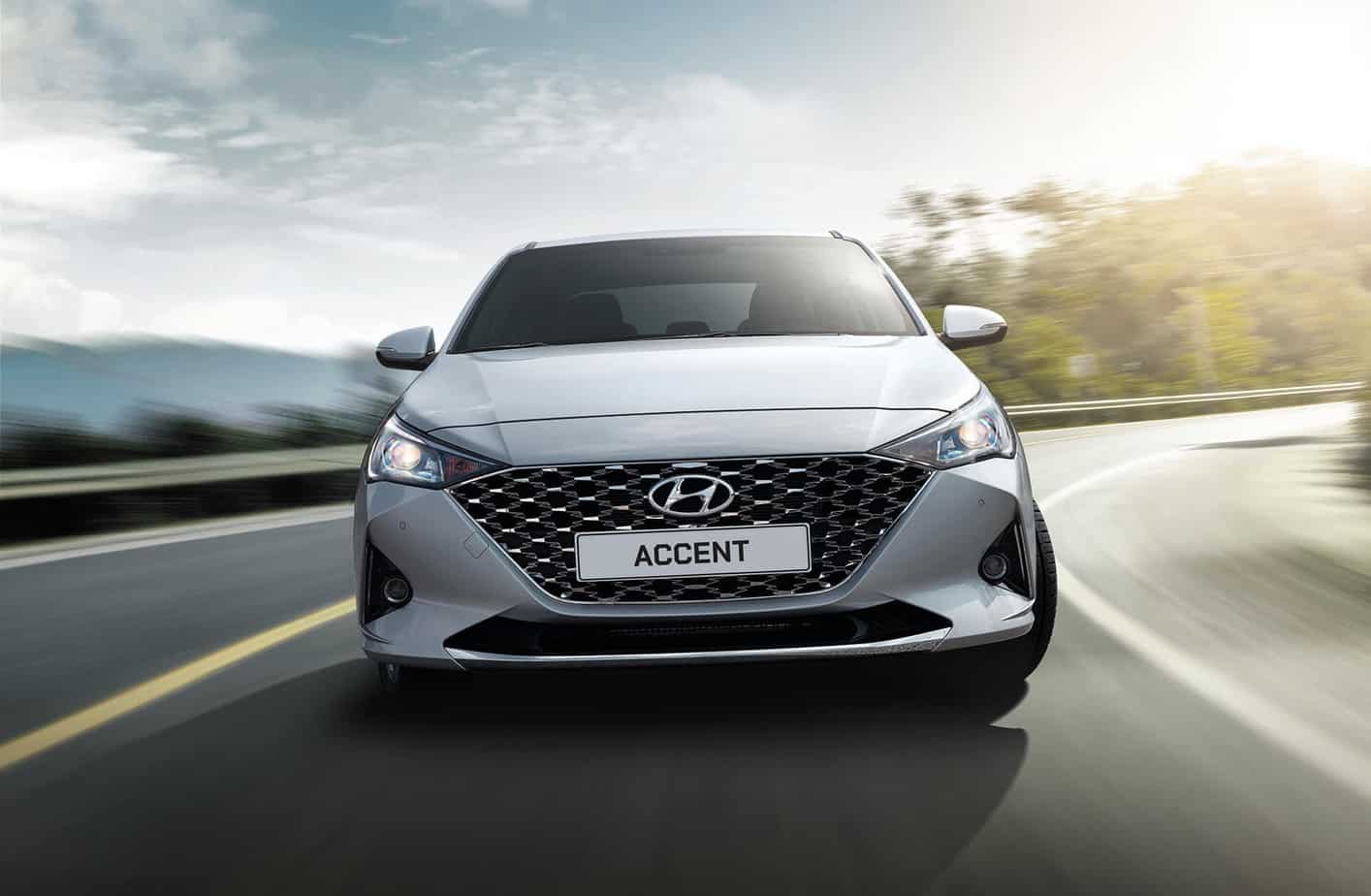 Thuê xe đi Nha Trang với dòng xe Huyndai Accent 2021