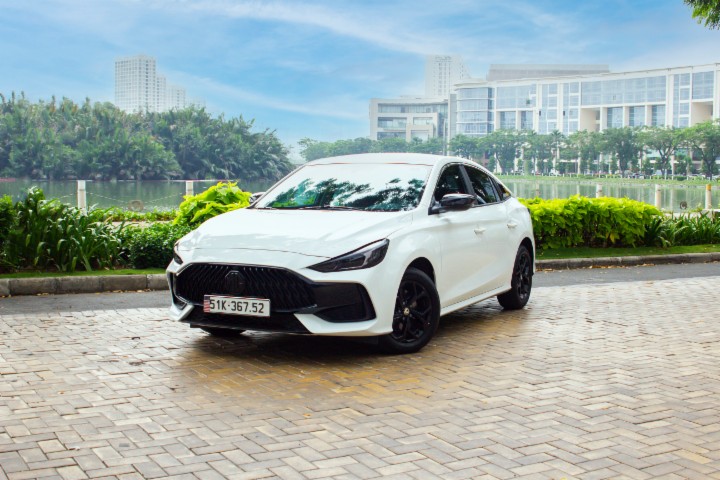 Thuê xe MG5 Trắng 2022 giá rẻ Sự lựa chọn hoàn hảo cho chuyến đi của bạn