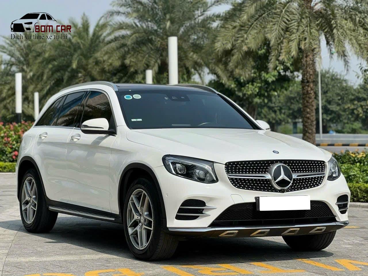 Mercedes GLC lý tưởng cho hành trình địa hình và đoàn đông