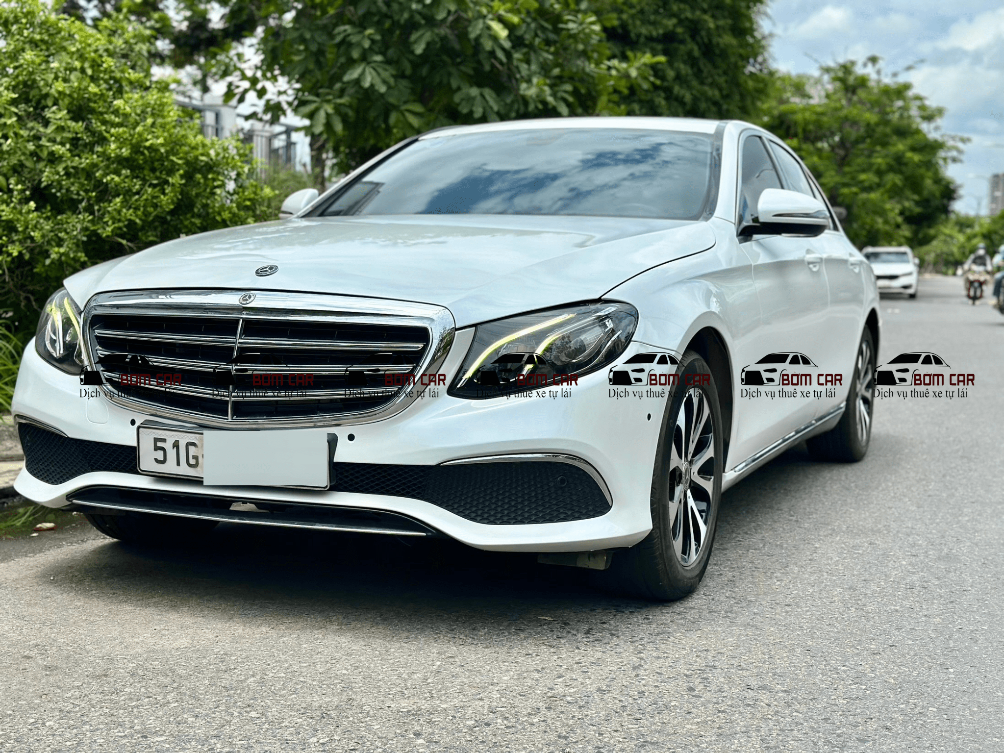 thuê xe mercedes E200