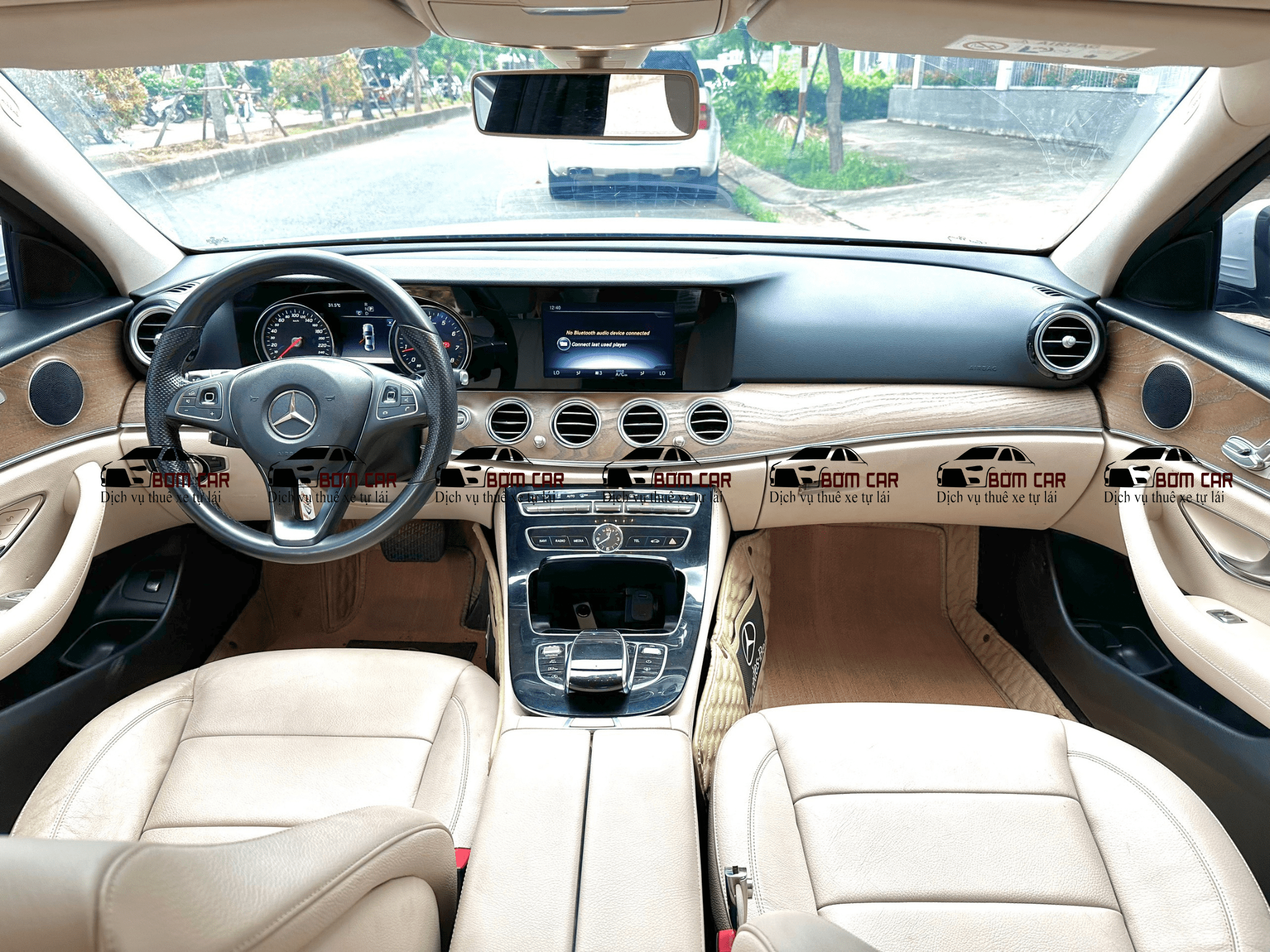 thuê xe mercedes E200