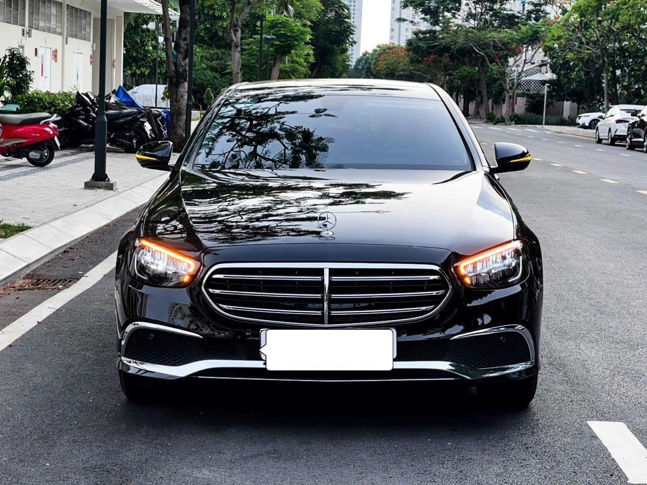 mercedes E200