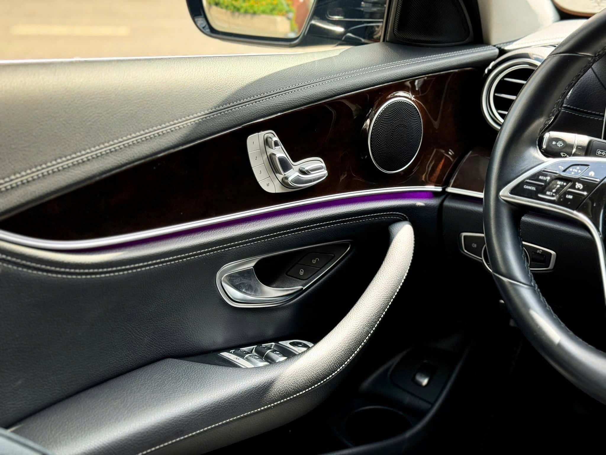 mercedes E200