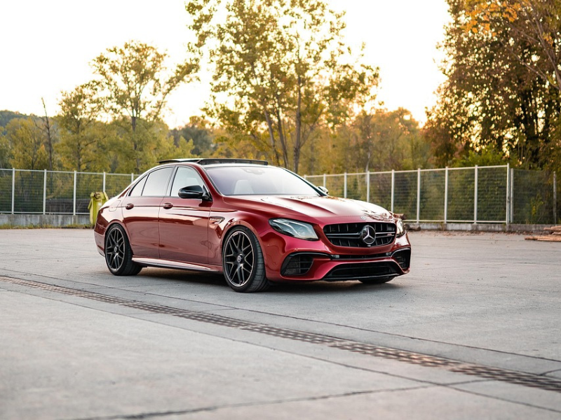 Mercedes phù hợp với khách hàng cá nhân hoặc cặp đôi