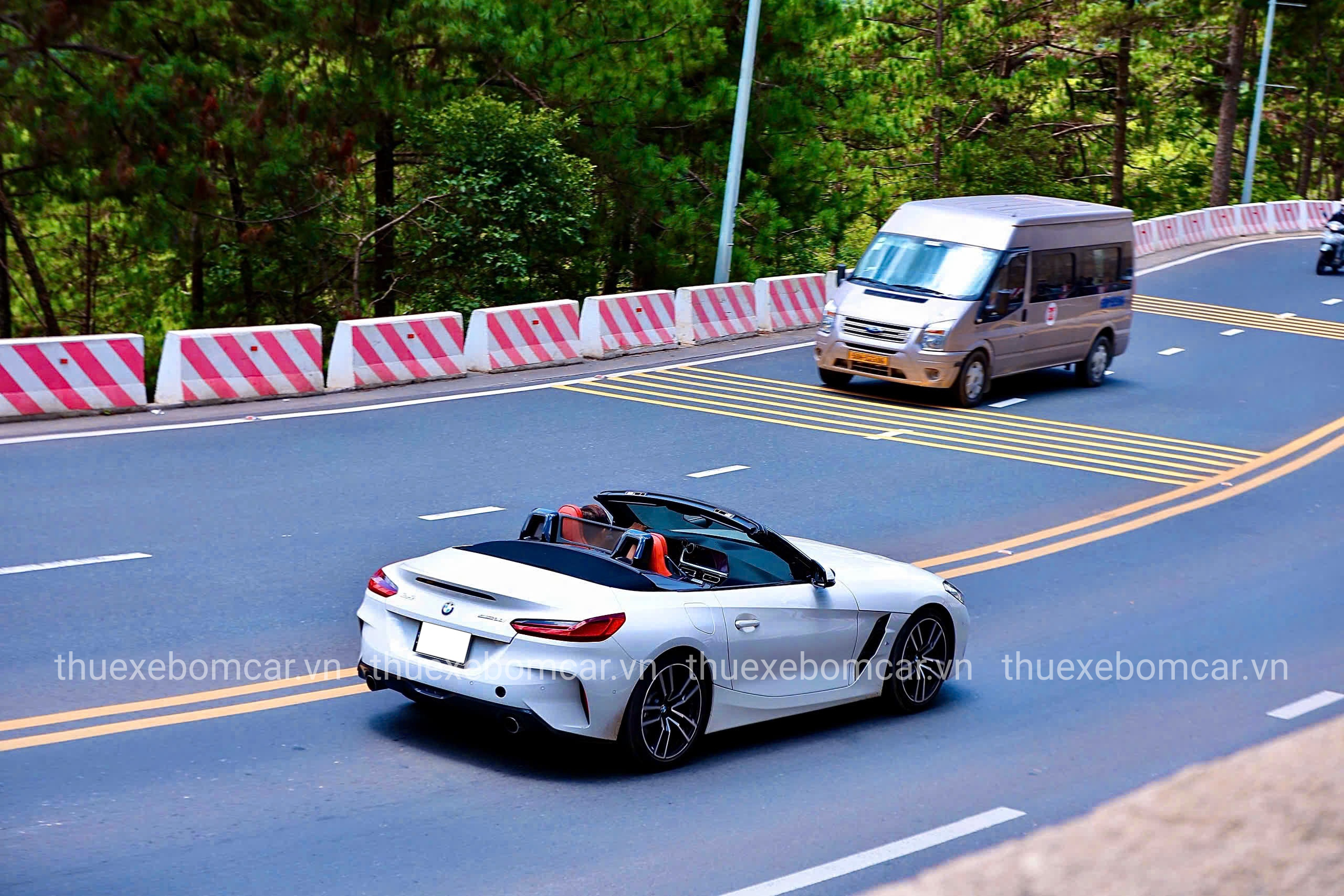 Cho thuê BMW Z4 tự lái