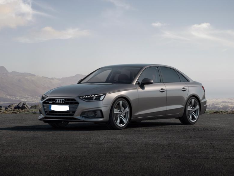 Audi A4 là lựa chọn hấp dẫn khi thuê xe sang tự lái cho buổi hẹn hò
